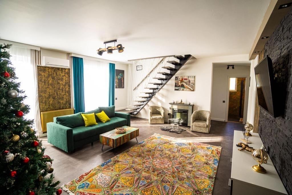 N & G Apartments Rîşnov Extérieur photo